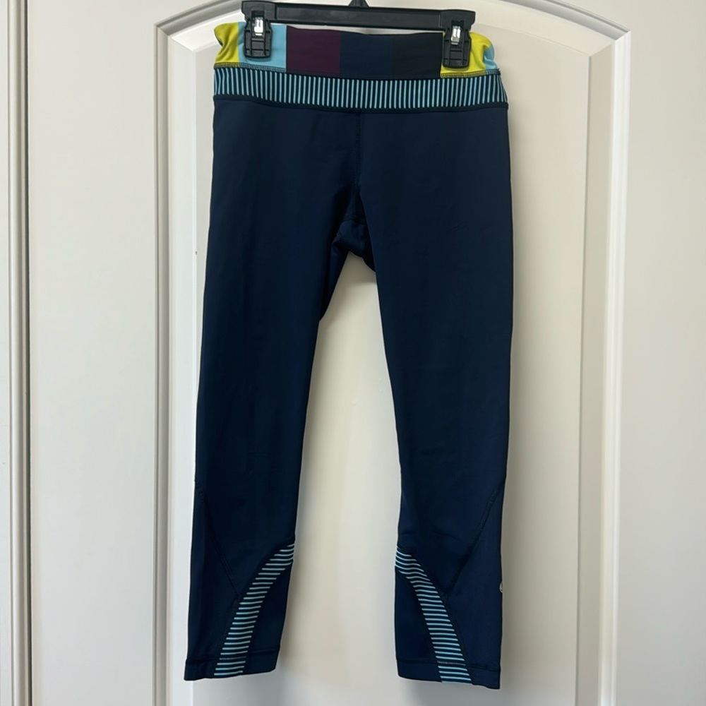 Lululemon capri leggings size 2